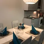 Tyylikaes Rivitaloasunto Lohjalla
