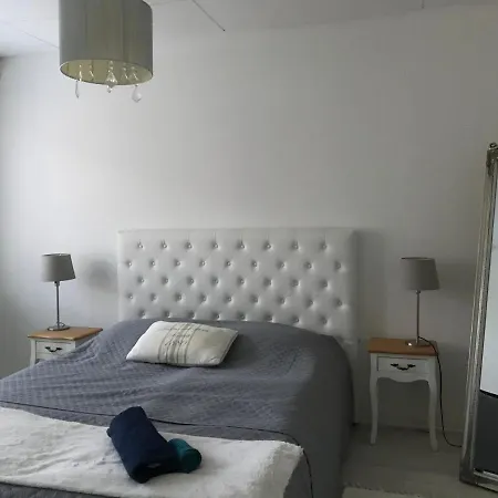 Tyylikaes Rivitaloasunto Lohjalla Apartment *